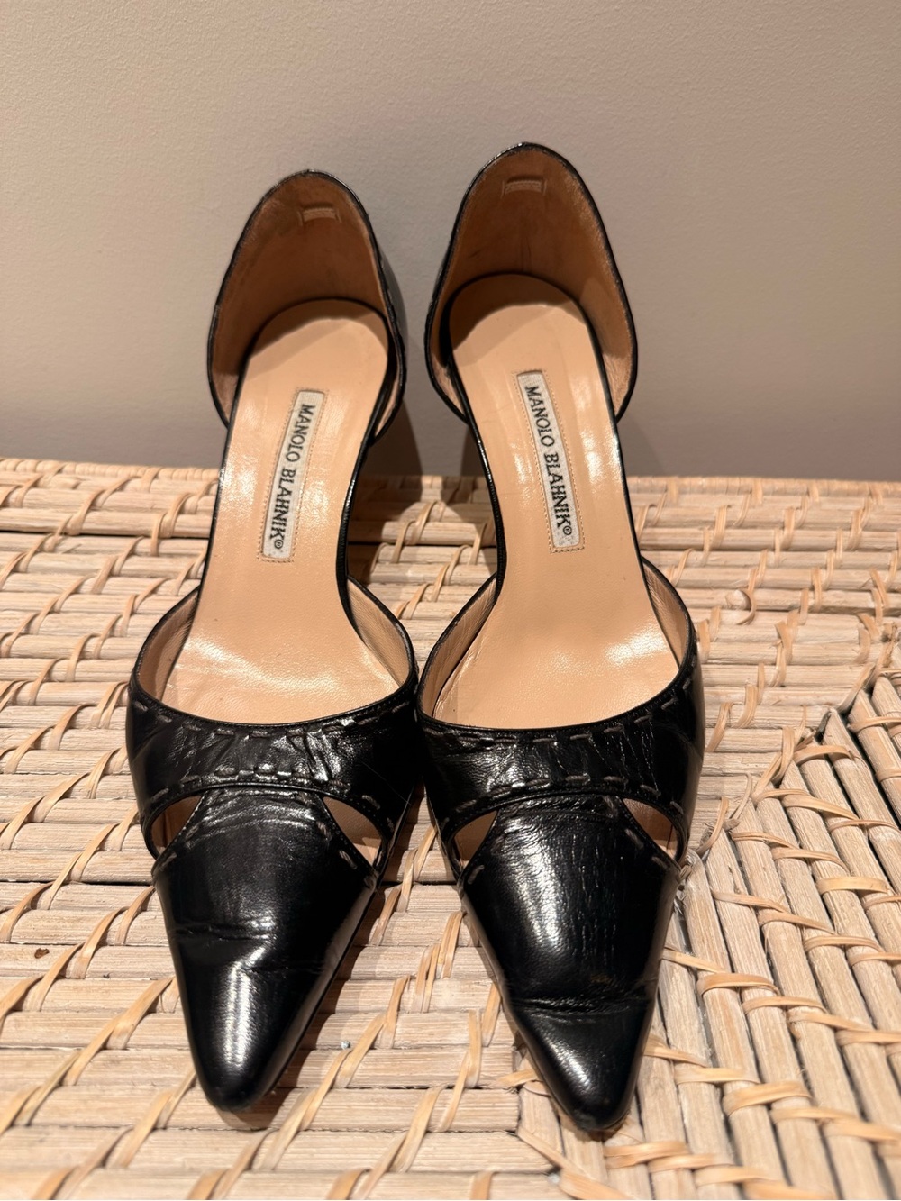 Manolo Blahnik Black Leather D'Orsay Kitten Heels Pointed Toe Cutout 38